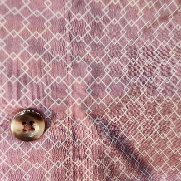 Travis Mathew Men's Short Sleeve Purple Button-Up Shirt -Size Large - Picture 3 of 7